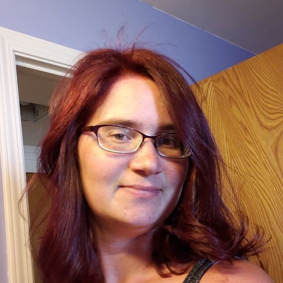 Meet your Posher, Ellen - Picture 1 of 1